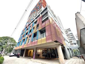 Studio Novíssimo Moema Aeroporto de Congonhast! Ar Wiifi Academia CoWorking Mercado!