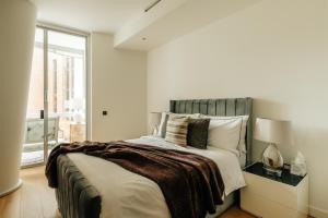 Luxury modern 2Bed-2Bath Apartment