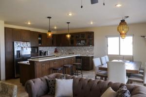 Baja Toms B311 - 3 Bedrooms with a wonderful view