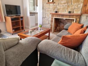 Amplia casa a 400m de la playa con terraza privada y barbacoa - HISP-236-192