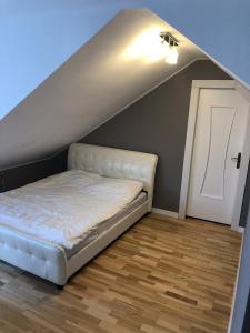 Самбір, відпочинковий будинок