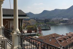 casa riva 25 vista lago-central