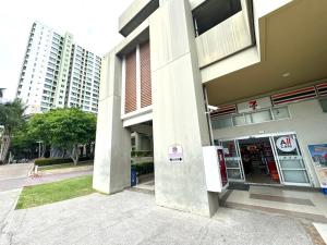 Lumpini Ville NakluaResort Pool condo