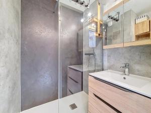 Studio rénové lumineux, skis aux pieds, balcon, 3 pers - FR-1-344-1007