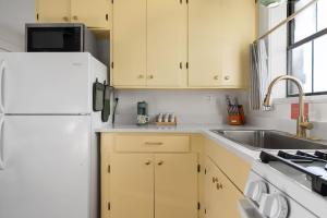 Cuvee Cottage Hot tub 290 Wine Trail