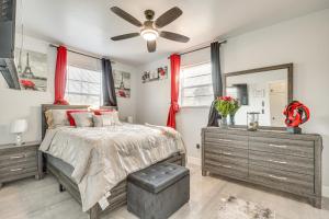 3 Mi to Port Everglades Modern Getaway with Yard