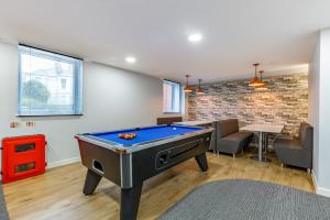 For Students Only Mary Parker House