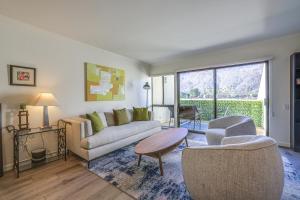 Mtn-View Condo with Pool Access in Palm Springs!