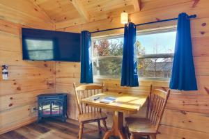 Sweet Thang Romantic Blue Ridge Mtns Getaway