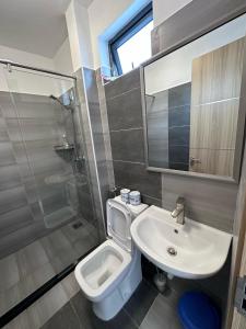 Queen Studio Near JKIA - Fast WiFi - Self Check-in