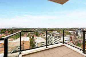 harbour bridge view free parking 2 Bds in Burwood