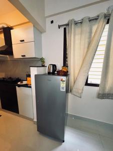 Modern 1BHK Apartment Near 80 Ft Road Koramangala