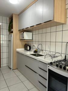 Pé na Areia - localização imbatível a 20m do Mar