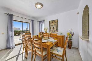 Villa Eira by Villa Plus