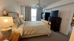 Oceanfront Large Condo in Charming Daytona Beach Shores