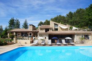 Gîte Chalet avec vue panoramique sur Montagnes en pleine nature