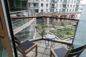 Welcoming 2BDR Riverside Retreat in Vauxhall