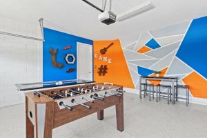 Family Escape � 6BR Pool Villa Close to Disney