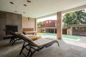 Stunning home in Valle De Bravo with lake view