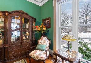 Gardenia Suite - The Belvedere Inn