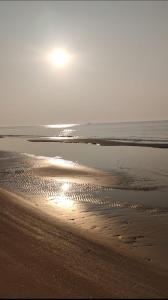 APPARTAMENTO ROSSO - OVER THE RAINBOW APARTMENTS - LIDO di JESOLO -check in and check out on Saturday