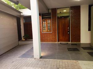 Urban Cozy Villa - Thalawathugoda