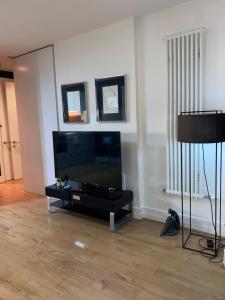 City Stay Leicester 1BR apartment with Balcony