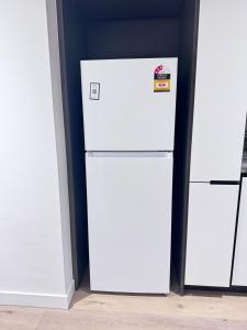 Modern 2 Beds 2 Baths southerncross station skybus