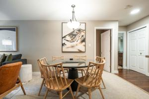 Aspens Lodge 220 by Outpost Whistler