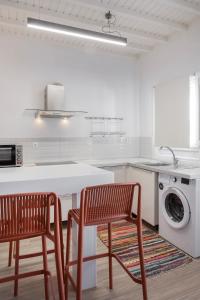 Casa Poco, 150 meters from Ornos Beach