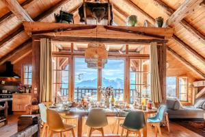 Slow Chalet de lOurse - Charming old chalet stunning view sauna pets ok