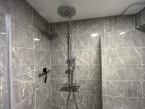 Toulouse Duplex Rénové, Clim, Terrasse, 6p