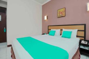 Hotel Lestari Near Lippo Plaza Mall Jember