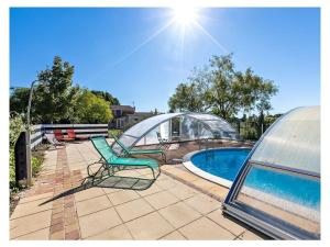 Holiday home in Aspiran with swimming pool