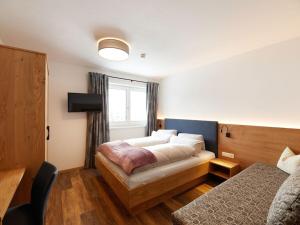 Holiday apartment with 10 bedrooms