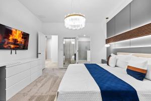 2026 NEW 06 Bedrooms at Solara ResortGame Room