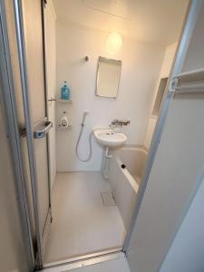 Two rooms with three beds apt close to Dotonbori