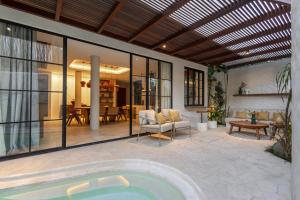 Nila Villa Berawa Canggu