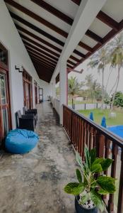 360 Surf Weligama Bay