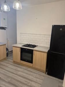 Spacious 2 bedroom flat in Newcastle, Free parking