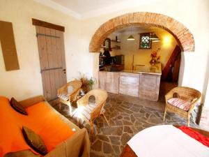 Apartment in Tuscany near Lake Trasimeno