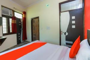 Hotel O Royal Galaxy Inn