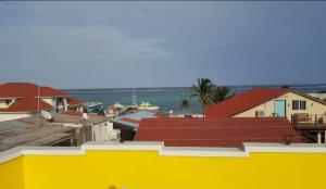 Paradise Suites & Residence