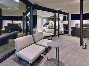 Villa in Ibiza with Infinity Pool and Sea Views