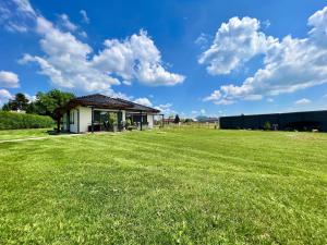 Villa in Doksy near Macha Lake