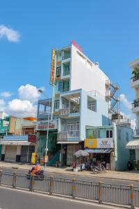 Như Quỳnh Hotel HCM