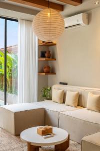 Villa Ombak - Uluwatu by Yolla Hospitality