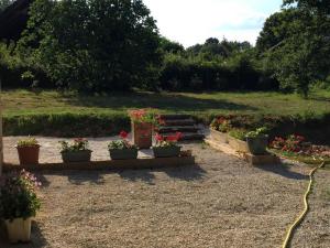 Gîte paisible avec jardin privé et animaux acceptés - FR-1-616-513