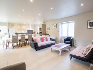 Maison périgourdine avec piscine chauffée et WiFi - FR-1-616-518