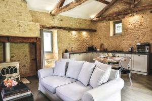 Charming Mas With Medieval Church Views